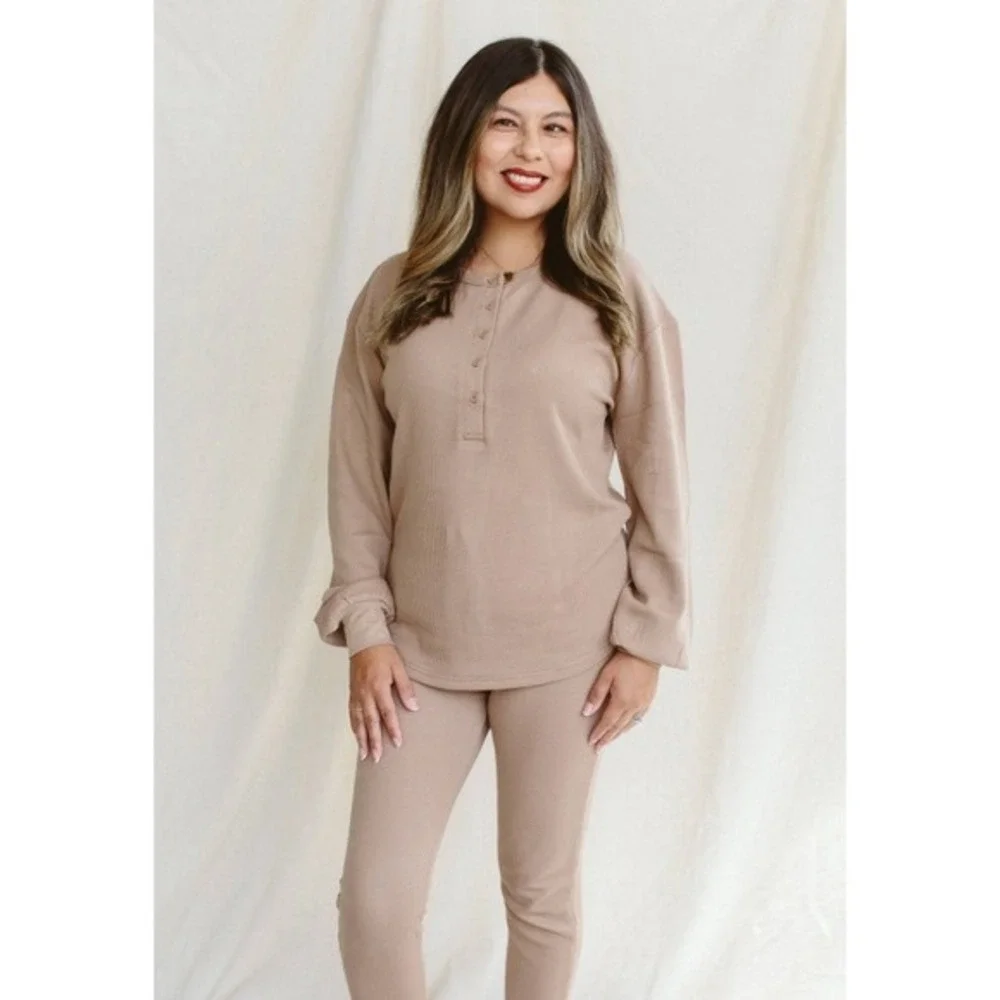 goumi Womens Viscose Organic Cotton Loungewear Top &‎ Bottom Set in Natural
